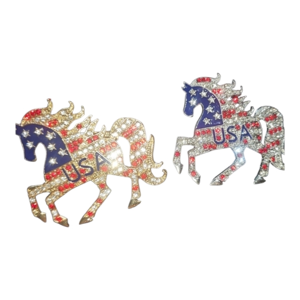 Qty 2 NWT Patriotic USA Flag Rhinestone Horse Brooches – Gold & Silver Tone - Picture 3 of 9